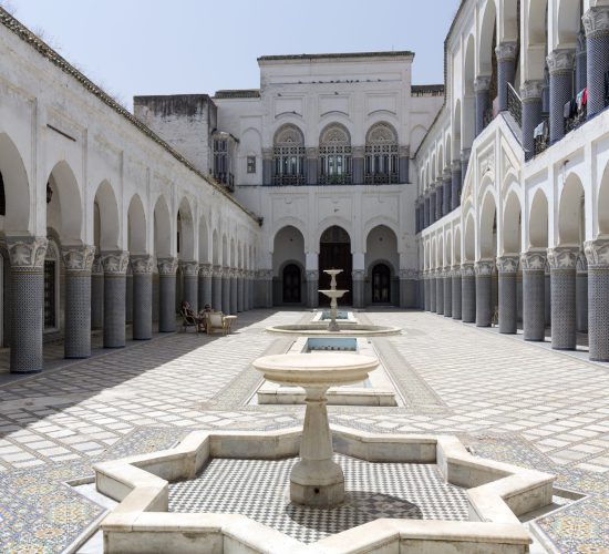 Fez,,Morocco,-,July,19:,The,Courtyard,Of,The,Palais