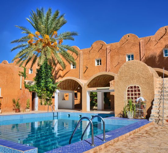 Fresh,Relaxing,Open,Swimming,Pool,In,Matmata,,Sahara,Desert,,Tunisia,